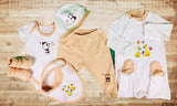 Newborn Gift Pack Love me Giraffe & Cuddle Like a Panda prints